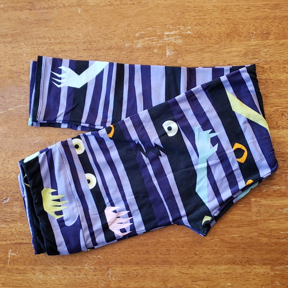 Leggings - LulaRoe Halloween Themed Mummy Leggings - Tall & Curvy Purple